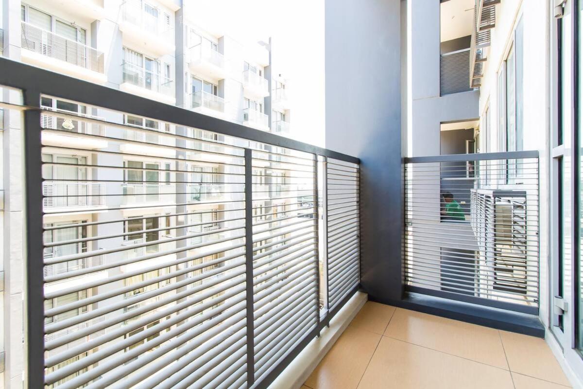 2 Bedroom Condo Apartment Near Naia 3 Pasay City Manila Kültér fotó